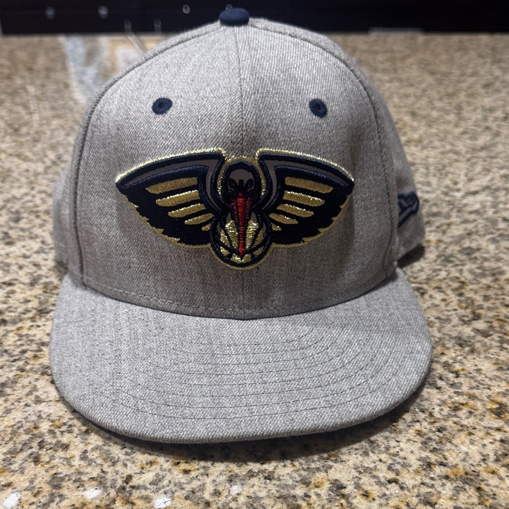 Gray SnapBack with Embroidered New Orleans Pelicans logo